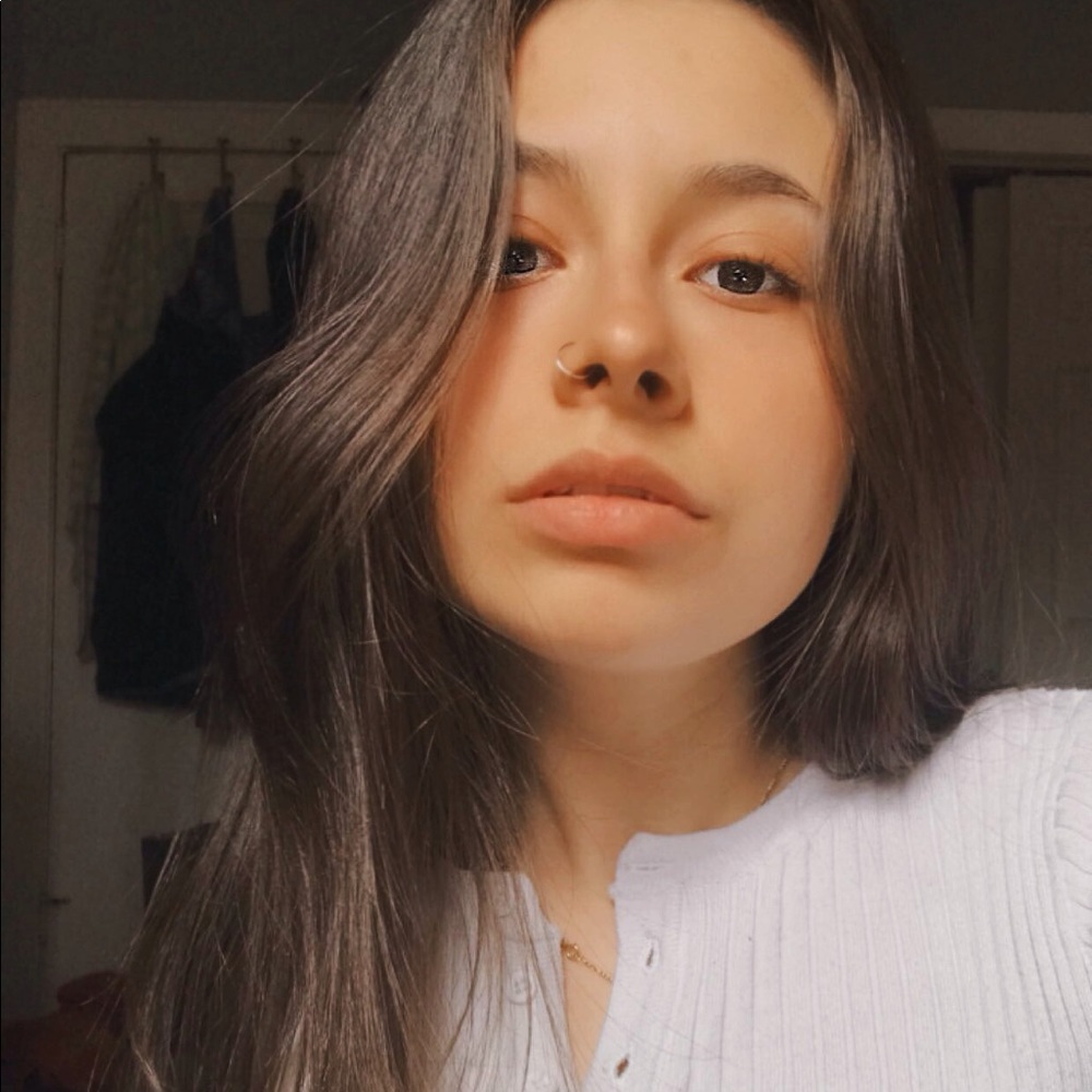 Meet your Posher, Victoria